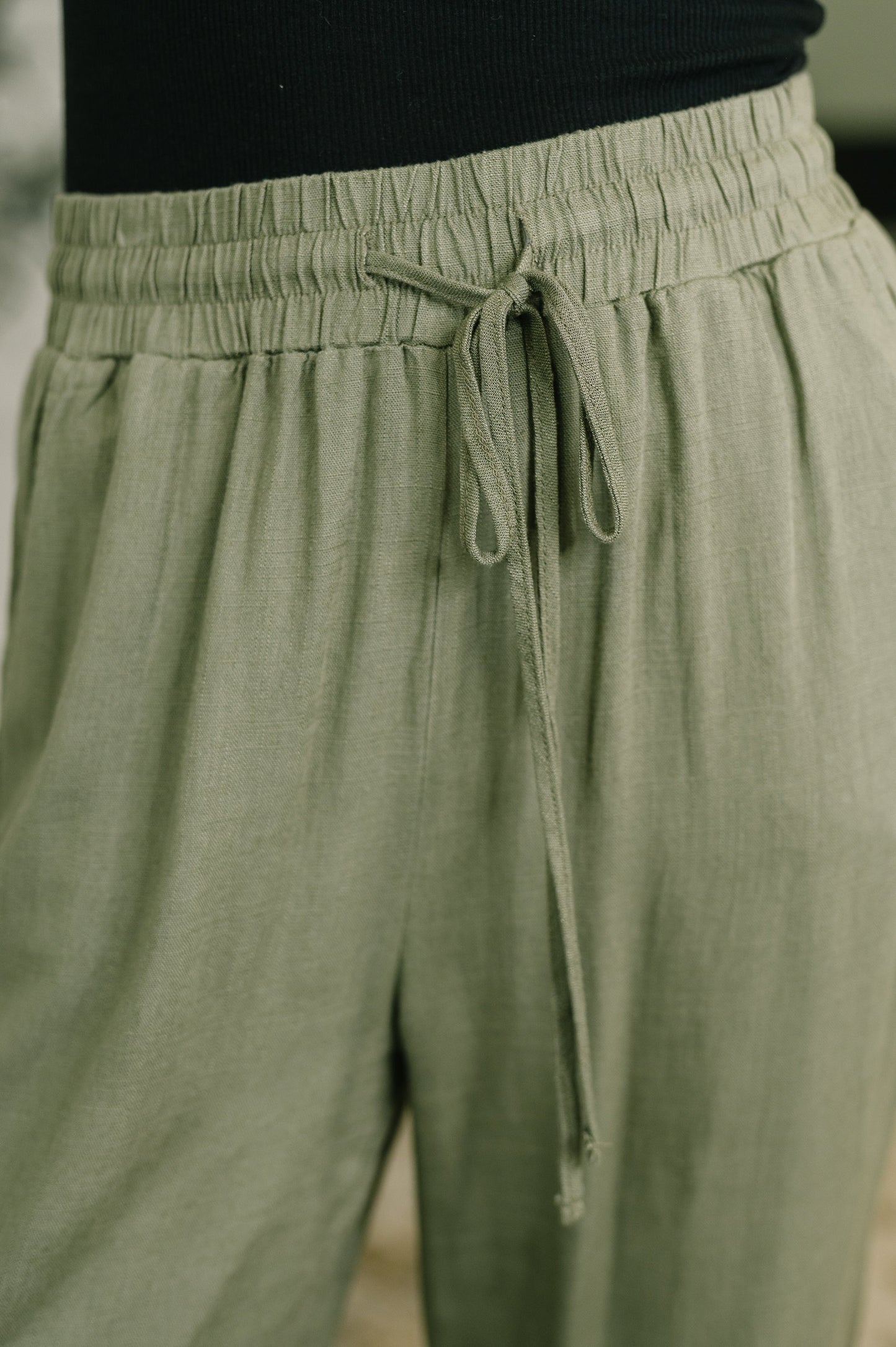 Essential Feeling Straight Leg Lounge Pants in Light in Olive