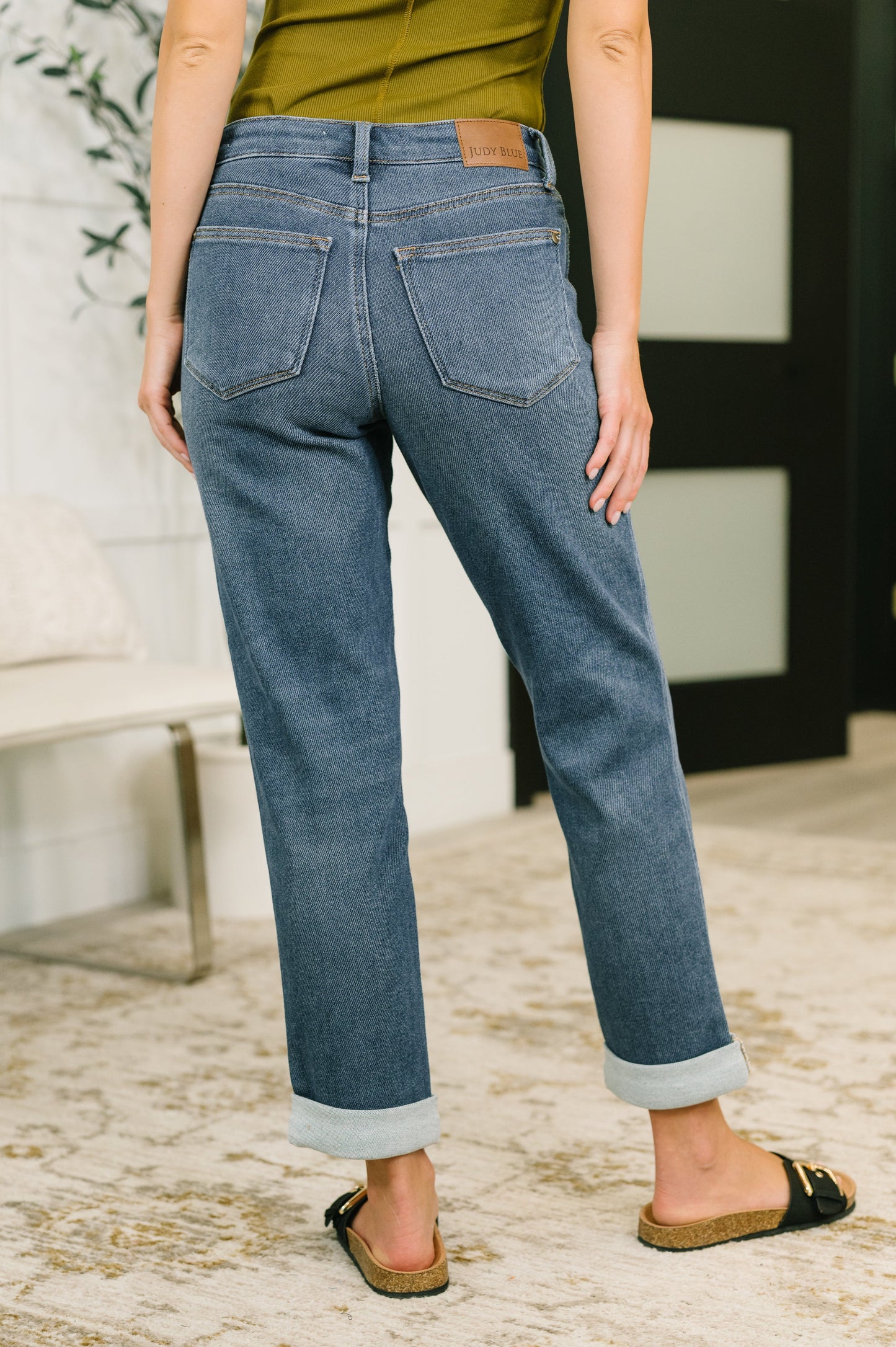 Shane Mid Rise Billie Boyfriend Jean in Dark Cozy Indigo